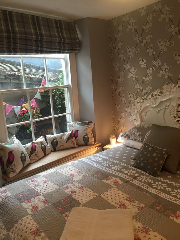 Georgian City Apartment At Thomas Street Double Bedroom And Two Single Trundle Beds Bath Luaran gambar